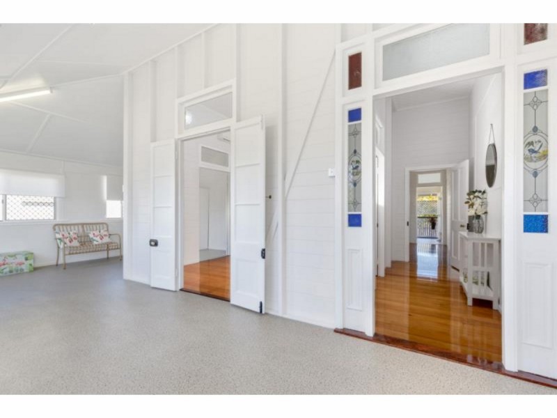 2/100 Edington Street, Berserker QLD 4701